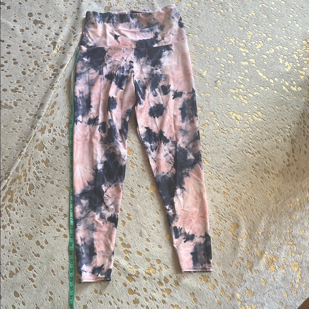 Women's tie dye leggings in new condition